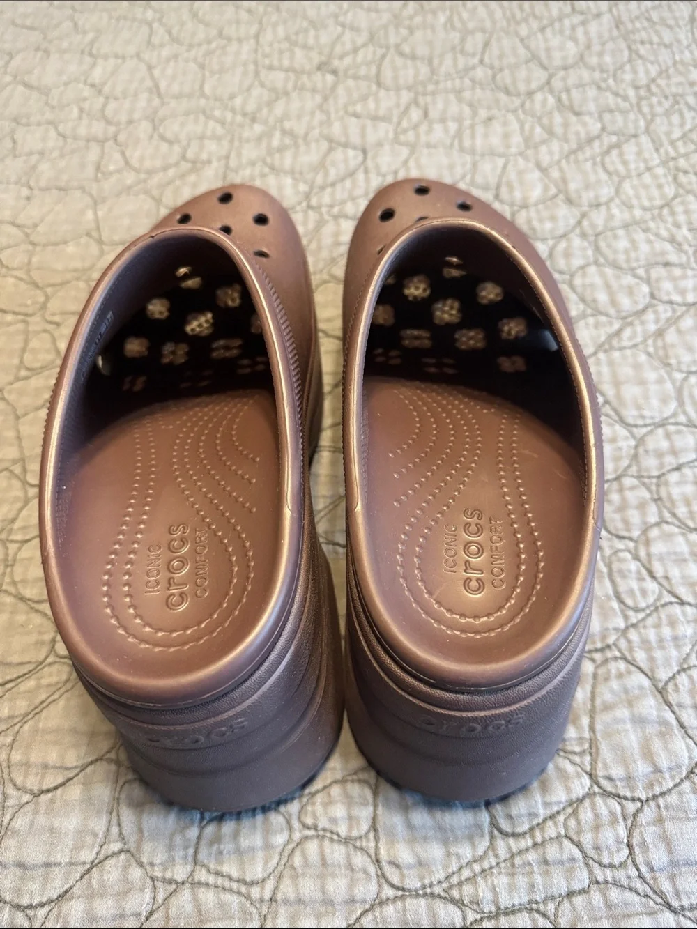 CROCS Siren Platform Clogs in Mocha